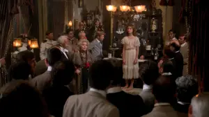 Backdrop to the movie "Pretty Baby" #812324