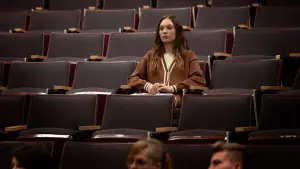 Backdrop to the movie "Fitting In" #758709