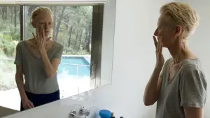 Backdrop to the movie "The Room Next Door" #622538