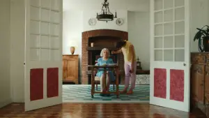 Backdrop to the movie "Tatie Lica la bossue" #557937