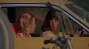 Backdrop to the movie "3 Women" #722865