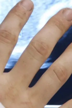 Poster to the movie "Cutaway" #683680