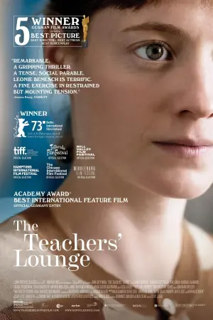 Poster to the movie "The Teachers’ Lounge" #190297