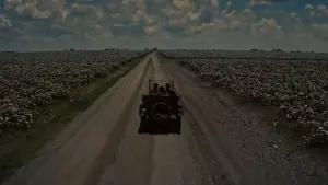 Backdrop to the movie "Sinners" #512597