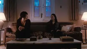 Backdrop to the movie "A Miss" #529969