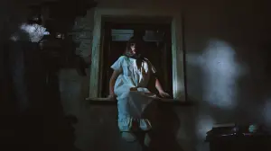 Backdrop to the movie "Annabelle: Creation" #643322