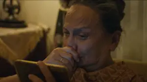 Backdrop to the movie "Bila Esok Ibu Tiada" #666596