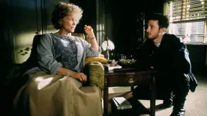 Backdrop to the movie "Requiem for a Dream" #621958