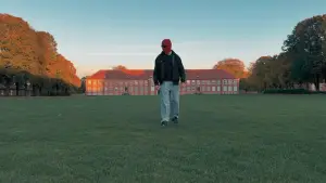 Backdrop to the movie "Fifth Mission" #776009