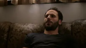 Backdrop to the movie "The Blonde One" #471276