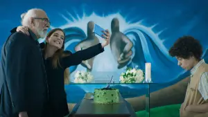 Backdrop to the movie "Dreaming of Lions" #582943