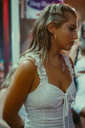 Poster to the movie "How to Have Sex" #168301