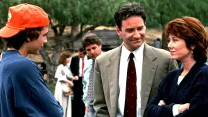 Backdrop to the movie "Grand Canyon" #395346