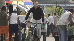 Backdrop to the movie "Quantum of Solace" #620523