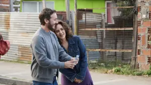 Backdrop to the movie "The Heart Knows" #687589