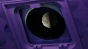 Backdrop to the movie "Ad Astra" #853031