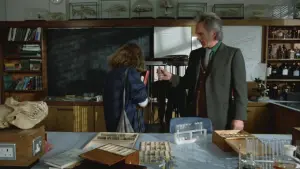 Backdrop to the movie "Link" #459272