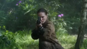 Backdrop to the movie "Annihilation" #618541