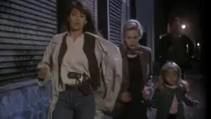 Backdrop to the movie "Deep Red" #715225