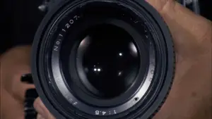 Backdrop to the movie "The Girl Next Door" #674276