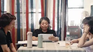 Backdrop to the movie "She and Her Two Minutes" #796919