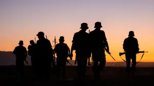 Backdrop to the movie "Moffie" #670449