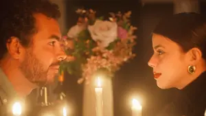 Backdrop to the movie "While the candles are lit, my heart is in flames" #200685