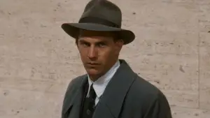 Backdrop to the movie "The Untouchables" #630683