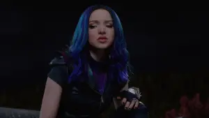 Backdrop to the movie "Descendants 3" #755018