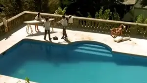 Backdrop to the movie "Bad Times" #733890