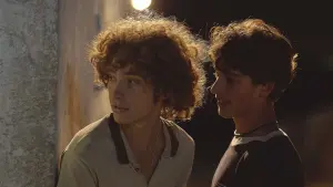 Backdrop to the movie "Fireworks" #377087