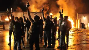 Backdrop to the movie "Recoil" #644590