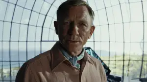 Backdrop to the movie "Glass Onion: A Knives Out Mystery" #592483