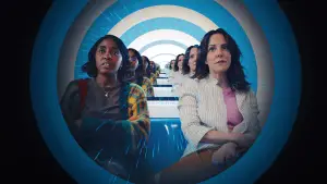 Backdrop to the movie "Omni Loop" #645978