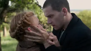 Backdrop to the movie "Lore" #708274