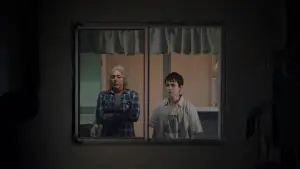 Backdrop to the movie "Room Temperature" #780610