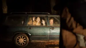 Backdrop to the movie "Speak No Evil" #275363