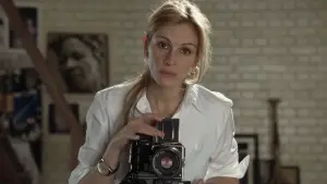 Backdrop to the movie "Closer" #675454