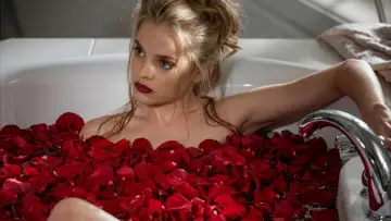 Backdrop to the movie "American Beauty" #1643286
