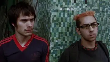 Backdrop to the movie "Amores Perros" #204141