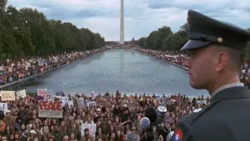 Backdrop to the movie "Forrest Gump" #528538