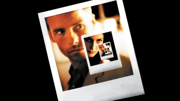 Backdrop to the movie "Memento" #176220