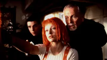 Backdrop to the movie "The Fifth Element" #1797935