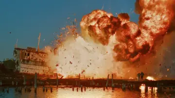 Backdrop to the movie "Blown Away" #1581198