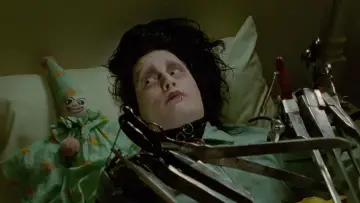 Backdrop to the movie "Edward Scissorhands" #619832
