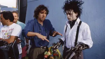 Backdrop to the movie "Edward Scissorhands" #619871
