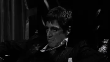 Backdrop to the movie "Scarface" #556310