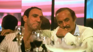 Backdrop to the movie "Scarface" #926920