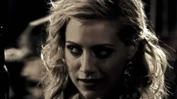 Backdrop to the movie "Sin City" #1216377