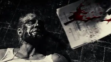 Backdrop to the movie "Sin City" #1216410